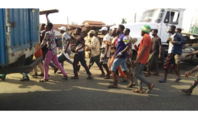 VIDEO: Unrest In Lagos Over The New Naira Notes